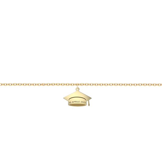 Bracciale con tocco accademico personalizzato in argento placcato in oro giallo 18Kt